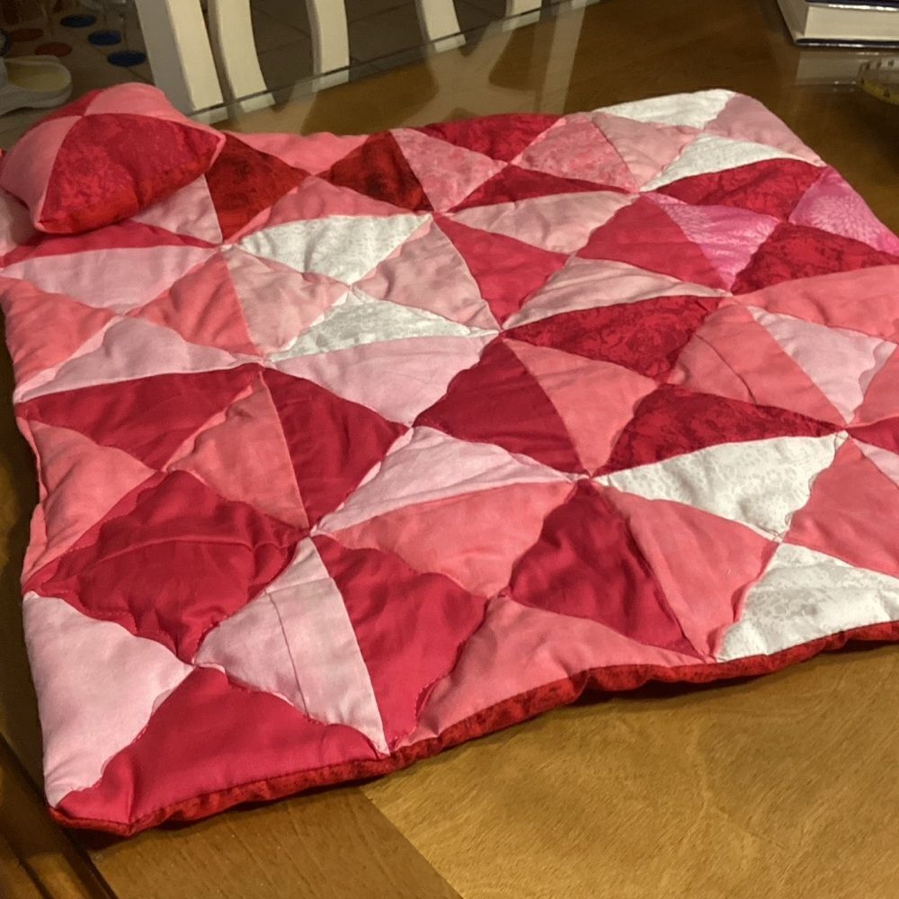 NWT. Hand Crafted Reversible Quilted Stuffed Animal/Doll Quilt and Pillow Set